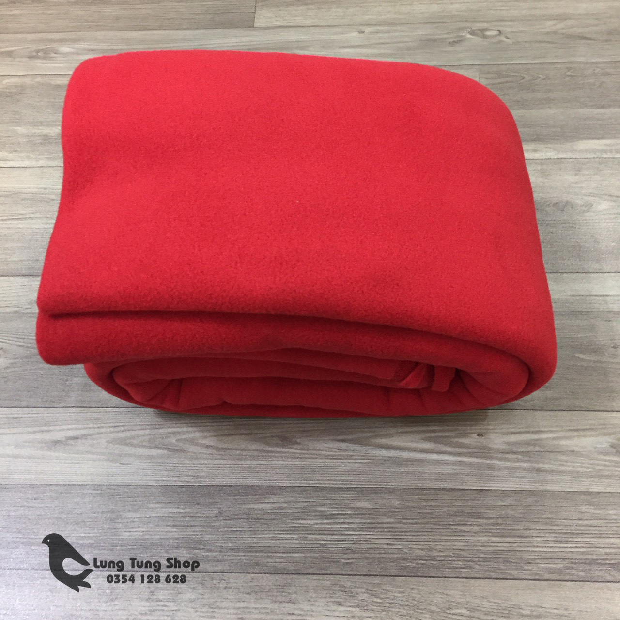 Chăn nỉ văn phòng màu đỏ - chăn mền cá nhân ( loại dày )
