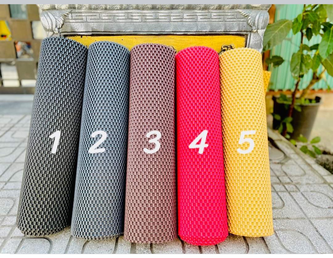 Thảm lót sàn cao su ô tô, cuộn dài 3m rộng 60cm