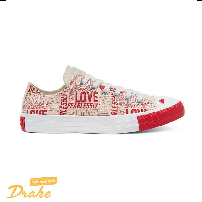 Giày Converse Chuck Taylor All Star Love Fearlessly 567311C