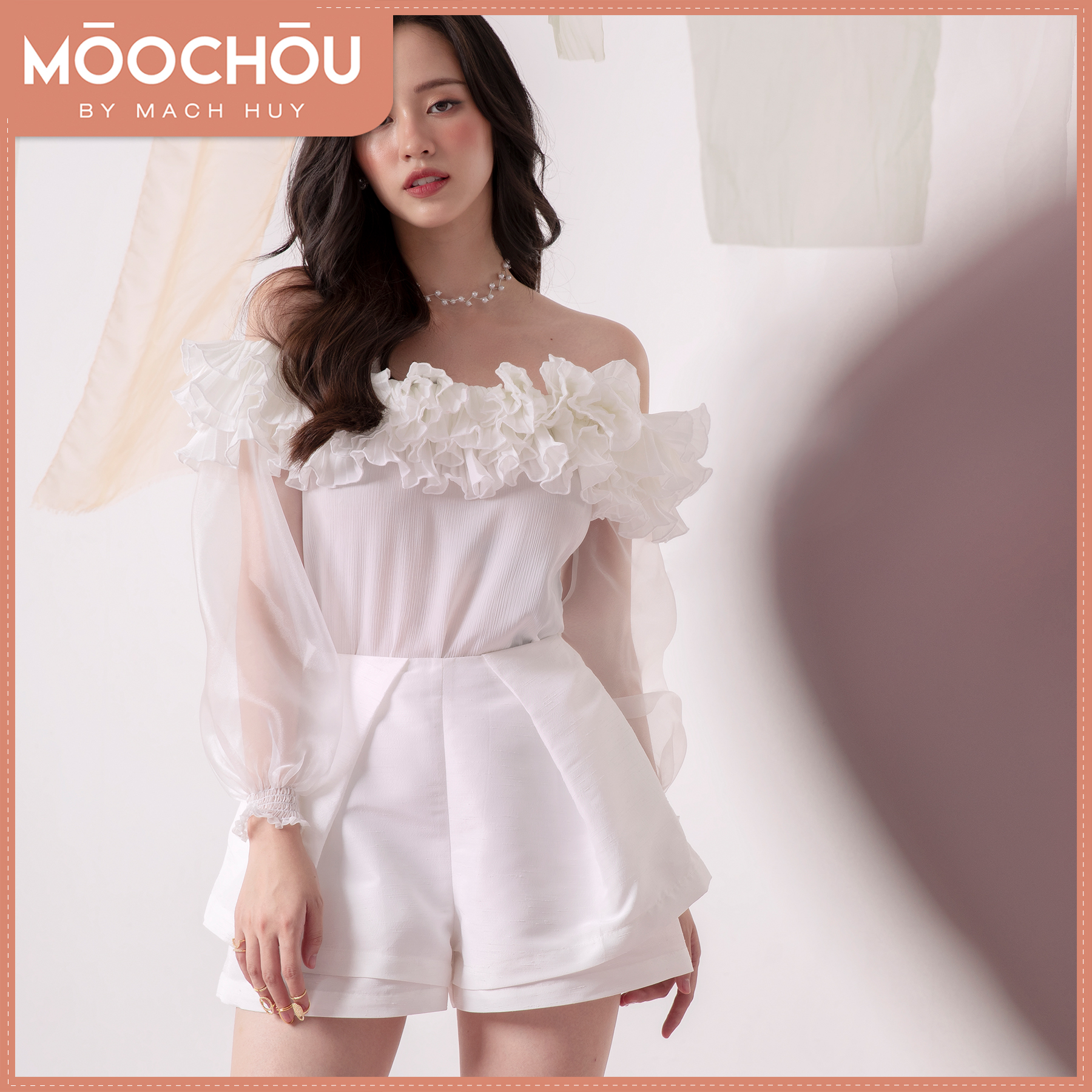 Áo bẹt vai bèo daisy top - moochou