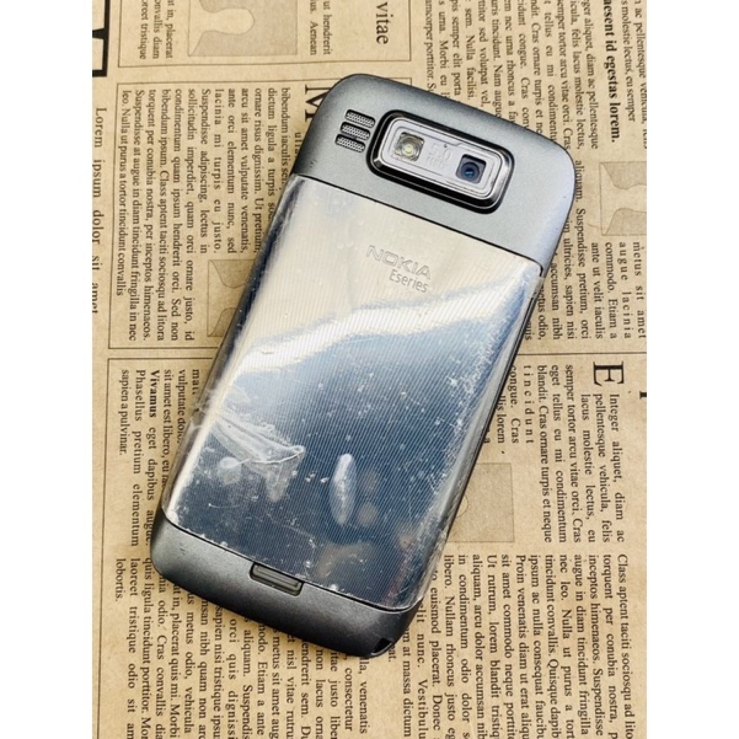 Nắp lưng Kim loại cho điện thoại Nokia E72 - Hàng hiếm chất lượng tốt