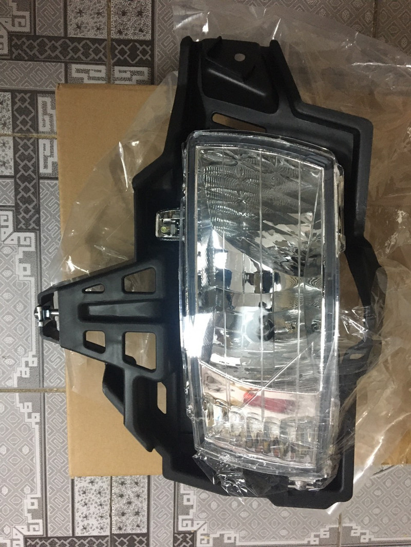 Đèn gầm xe innova 2006-2011