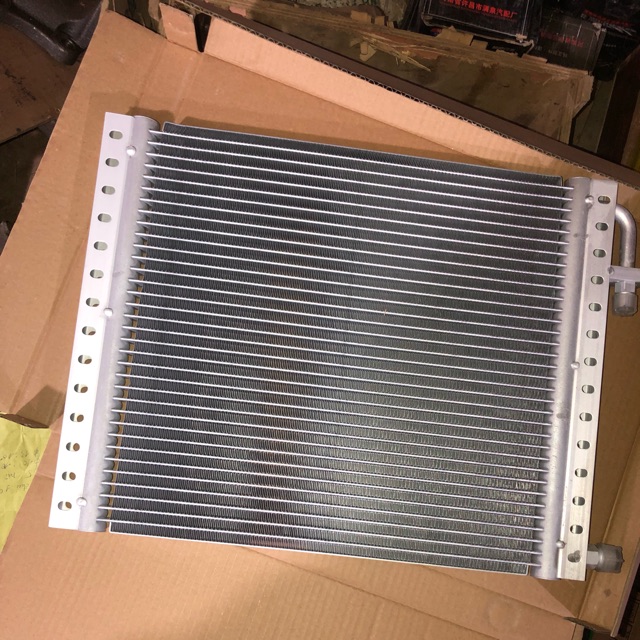 Sản phẩm gia đình làm: Dieuhoaô tô ??| dàn nóng ô tô 14x18x20 ( dàn nóng điều hoà ô tô ), phụ kiện thay thế, đồ bền cao, cam kết như hình