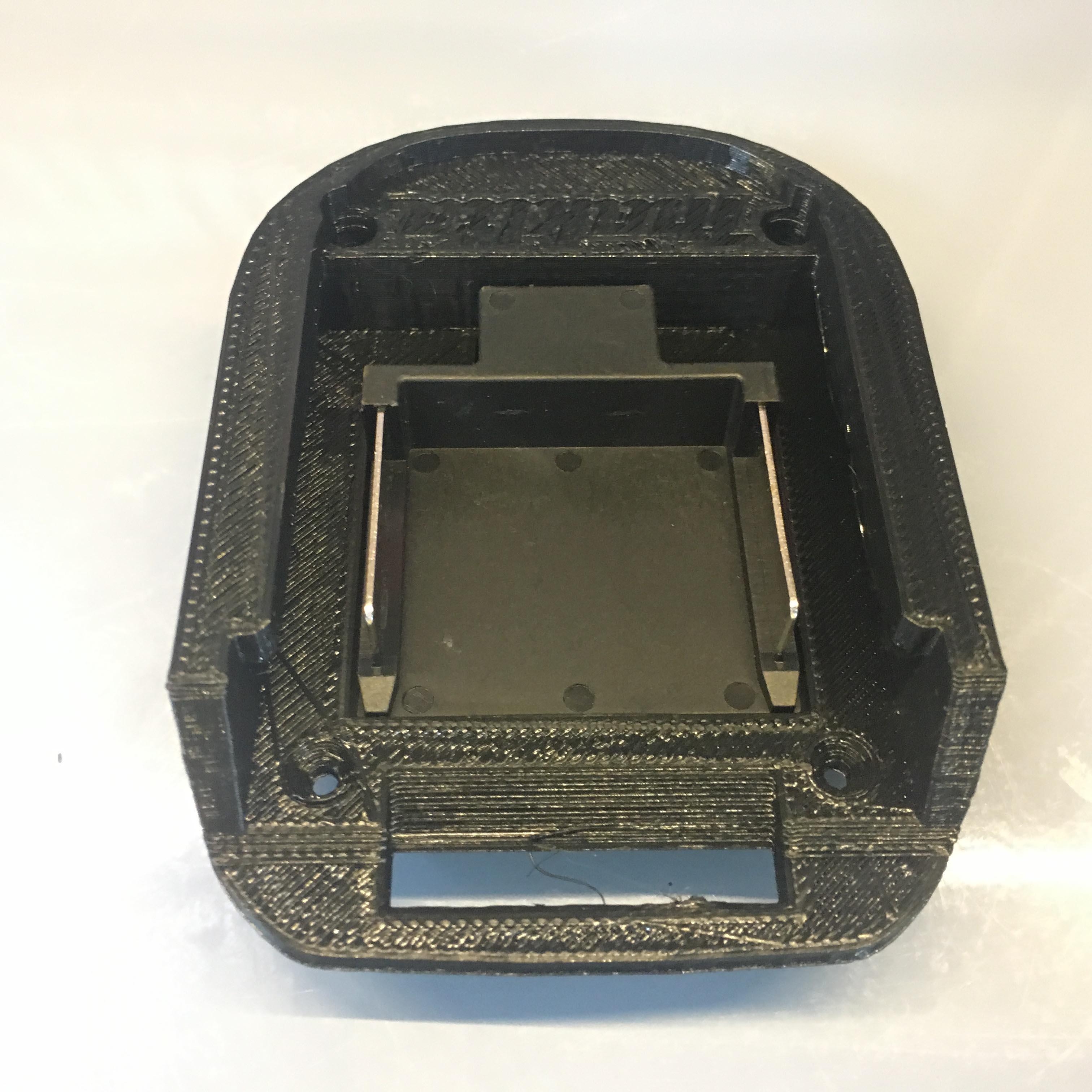 [NPS] Chân đế cài pin makita 14,4 V 18 V