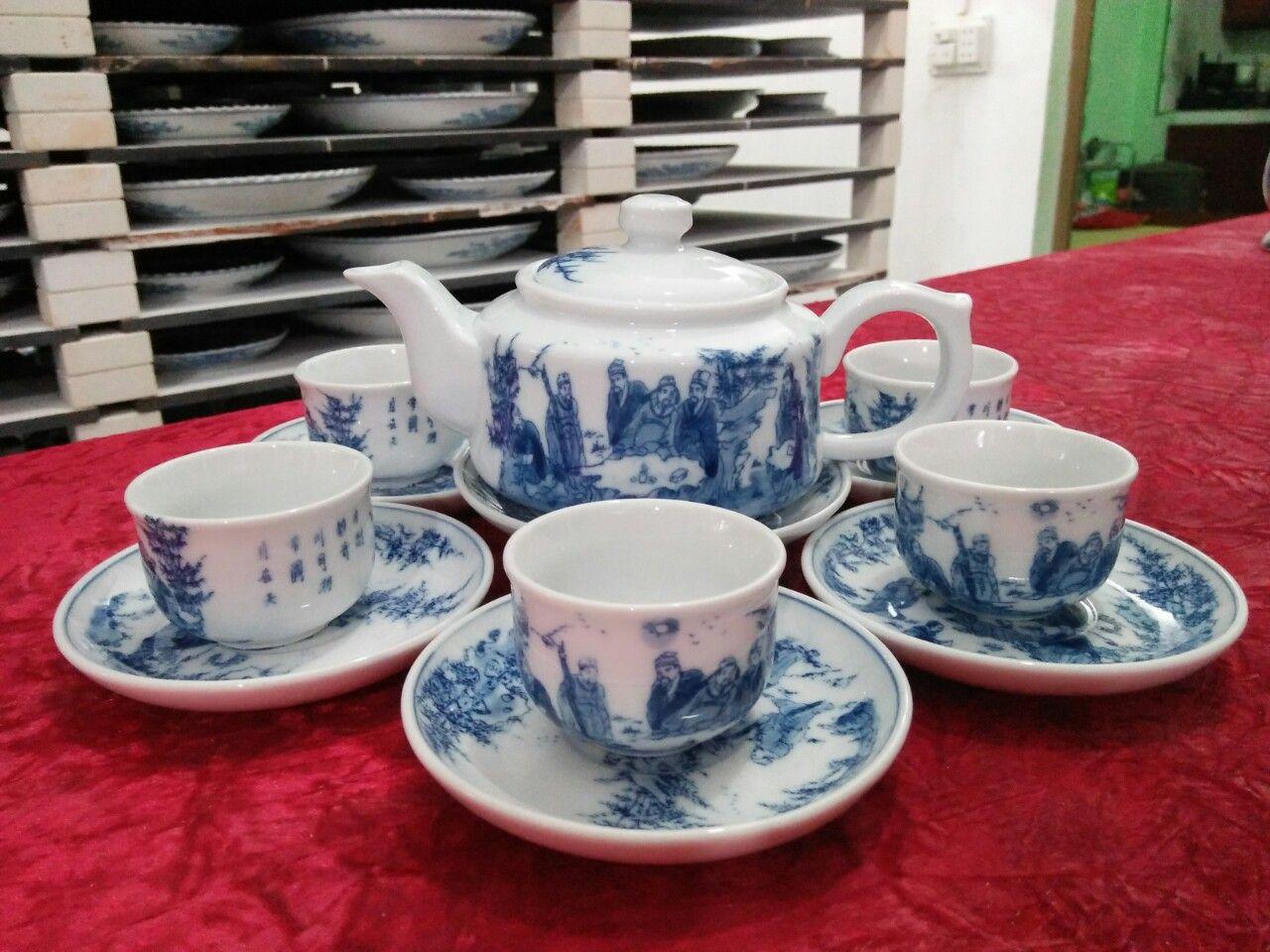 ẤM CHÉN BÁT TRÀNG TRÚC LÂM THẤT HIỀN