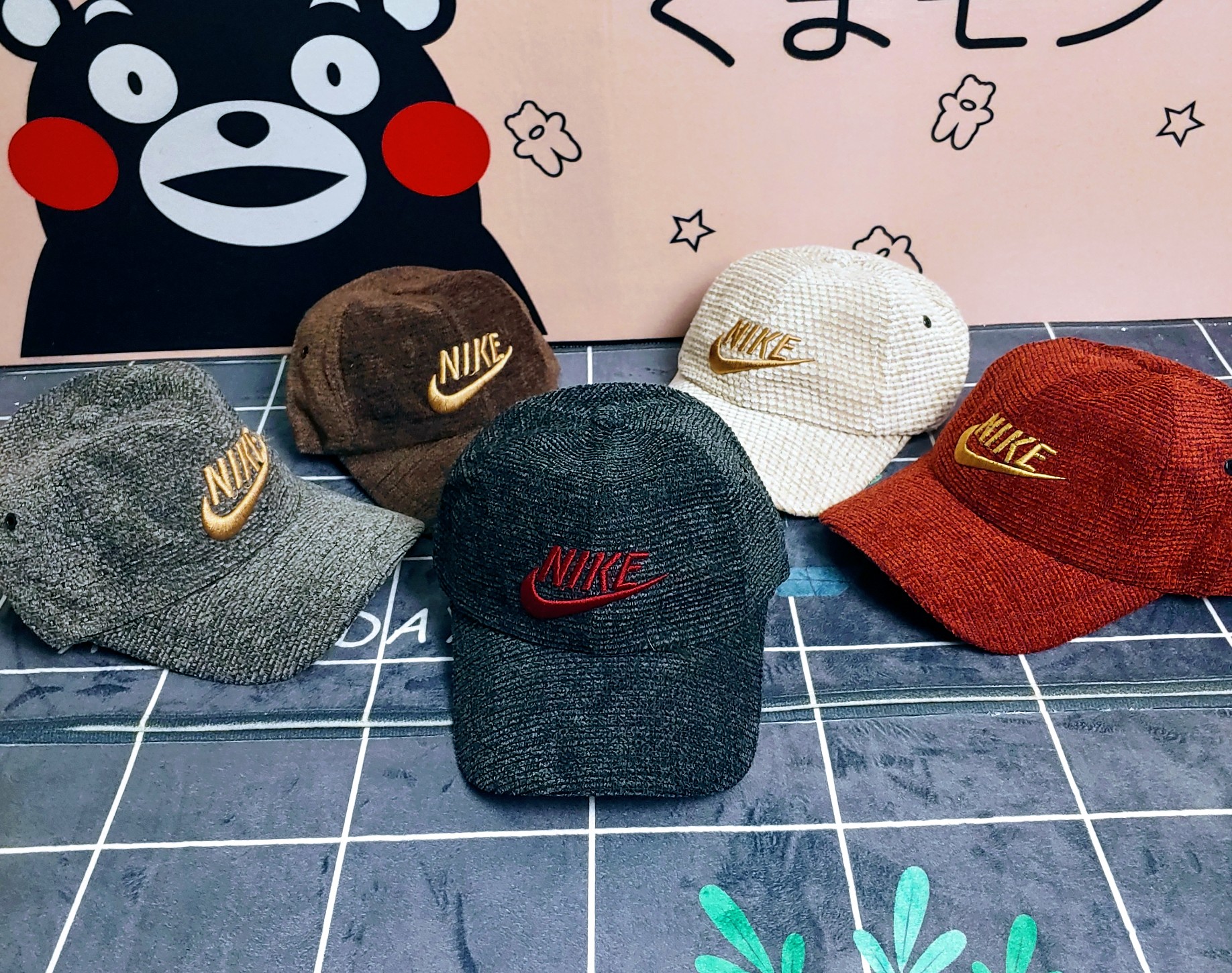 Mũ lưỡi chai vải nhung đẹp thời trang cho Nam Nữ , Mũ lưỡi trai vải nhung đẹp thời trang cho Nam Nữ