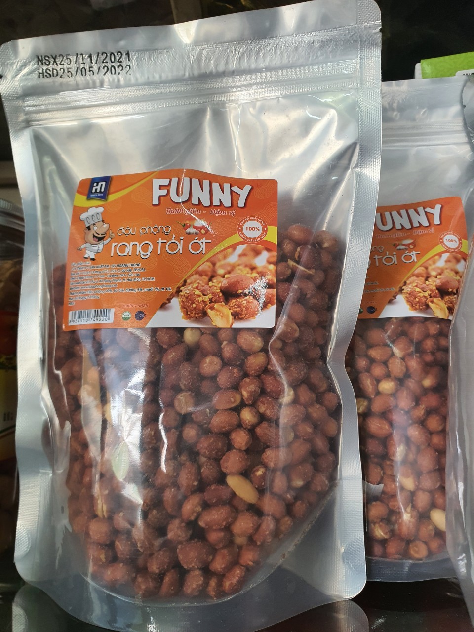 Đậu phộng tỏi ớt funny gói 500g- date luôn mới