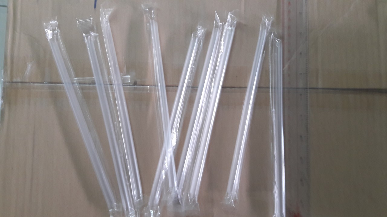 Ống hút phi 8 trắng trong bọc từng cái - ống hút sinh tố - 500g/bịch