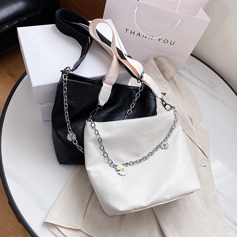 [HCM]Túi xách nữ vừa sách vở túi tote da hoa cúc công sở vừa A4 đi hoc đi làm hàng đẹp TOTECUC01