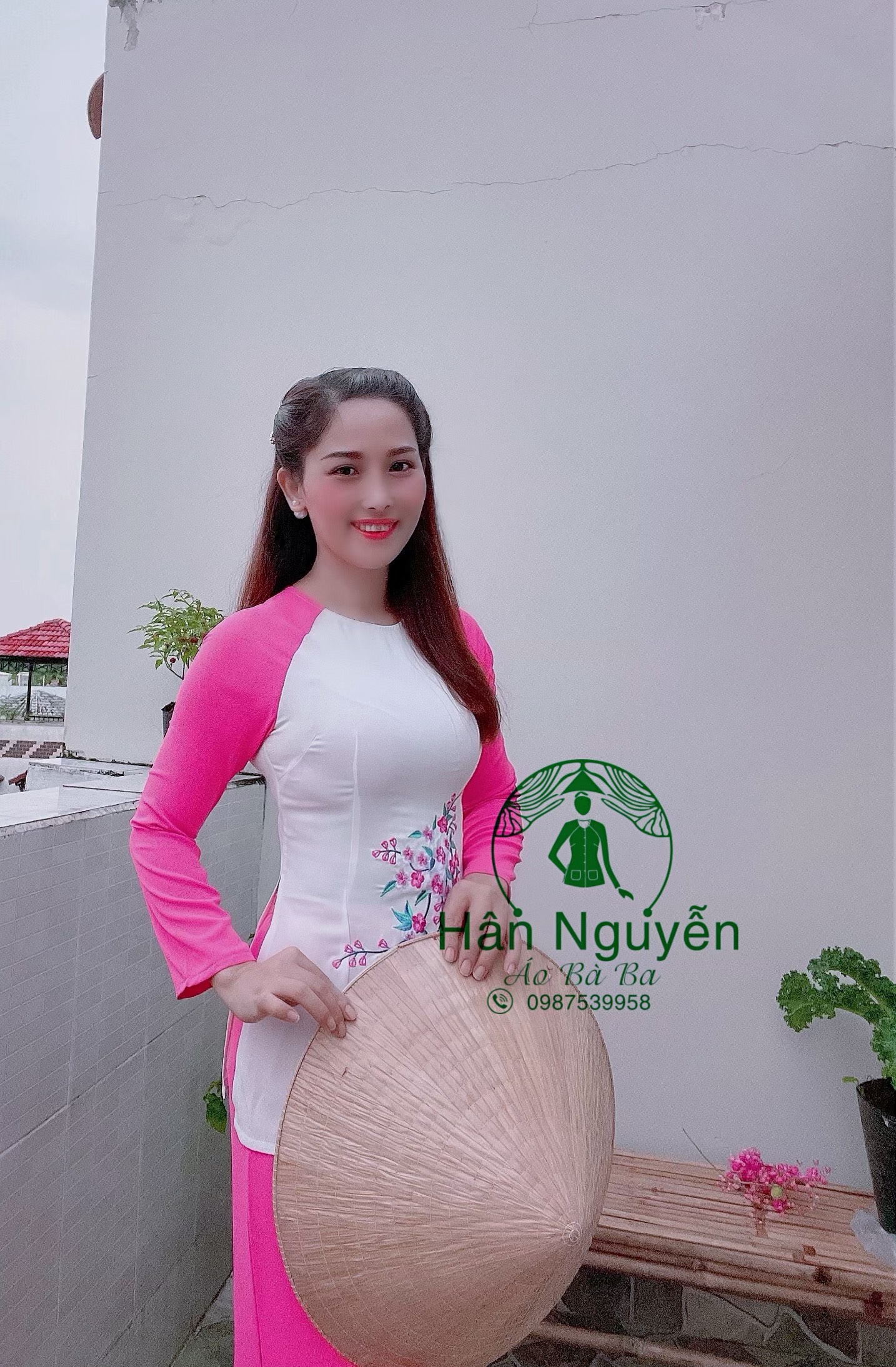 Ba ba cách tân thiêu hoa đào