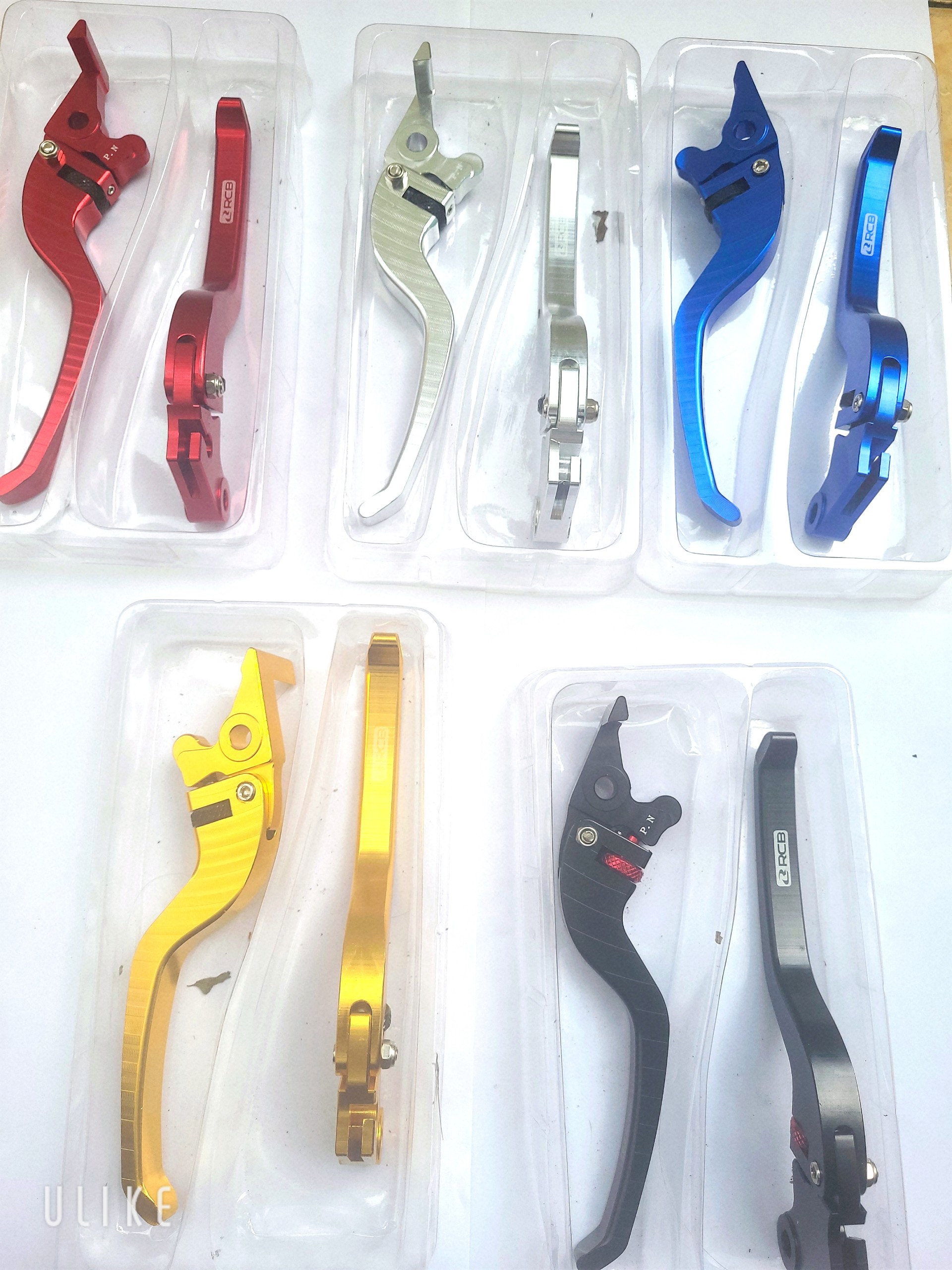 Mua 1 tặng 1Cặp tay thắng Côn 6 RCB số dành cho Winner X và Winner + 1 móc u màu