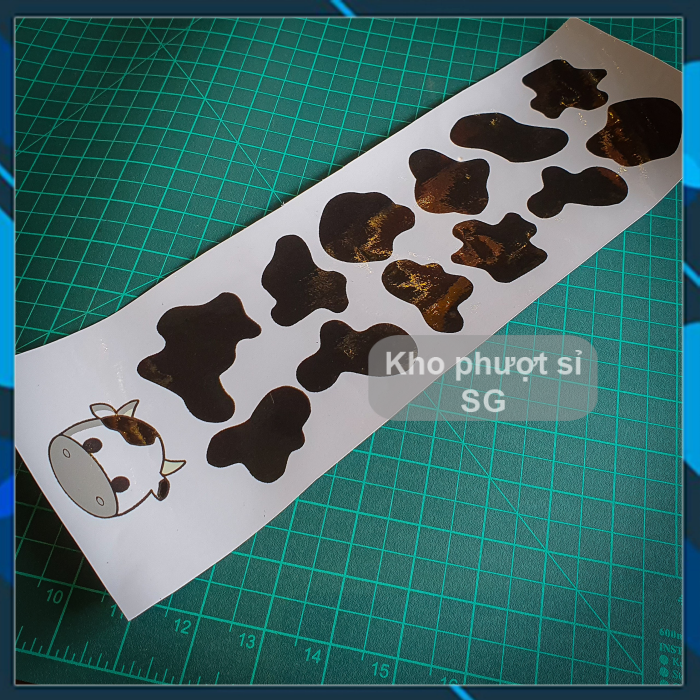 Bộ decal dán mũ bảo hiểm - dán laptop hình con bò sữa siêu cute màu đốm đen - Tem sticker dán mũ bảo hiểm bò sữa