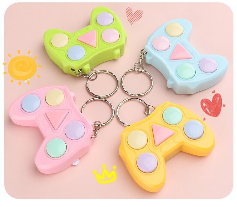 [MUA 2 GIẢM 5%]Móc khóa máy game mini trò chơi thử thách trí nhớ