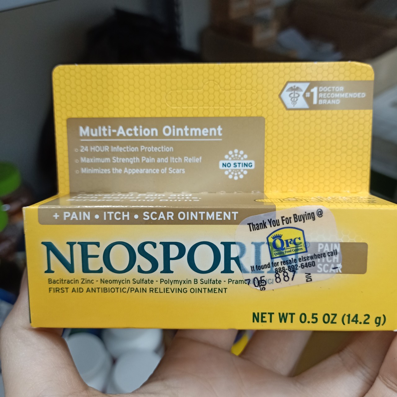 Kem Mỡ Hỗ Trợ Vết Thương bỏng - Neosporin Multi Action Ointment 14,2g