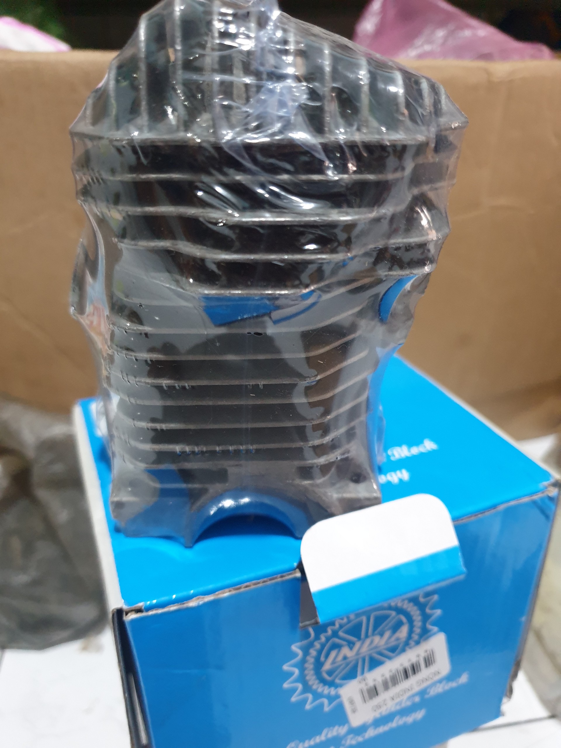   HCM Nòng  Xylanh   hơi máy cưa xích MS 250 STIHL 