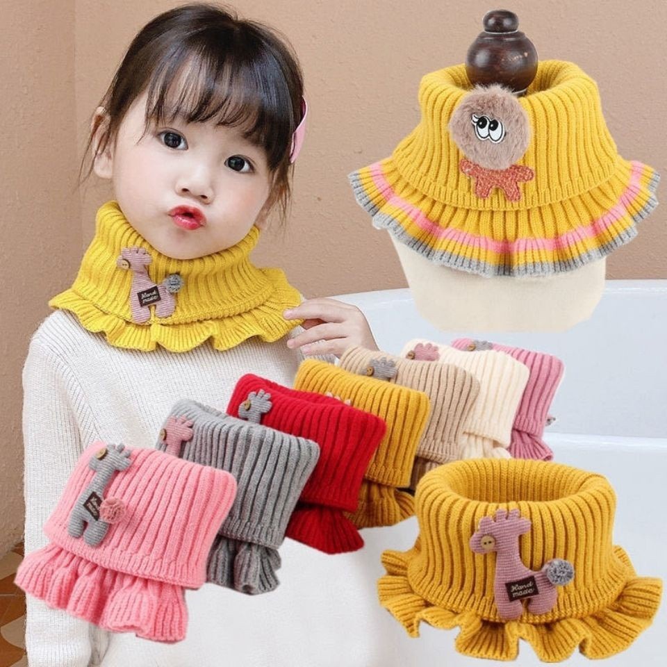 Khăn len cho bé gái - khăn len hình cánh hoa giữ ấm cổ cho bé