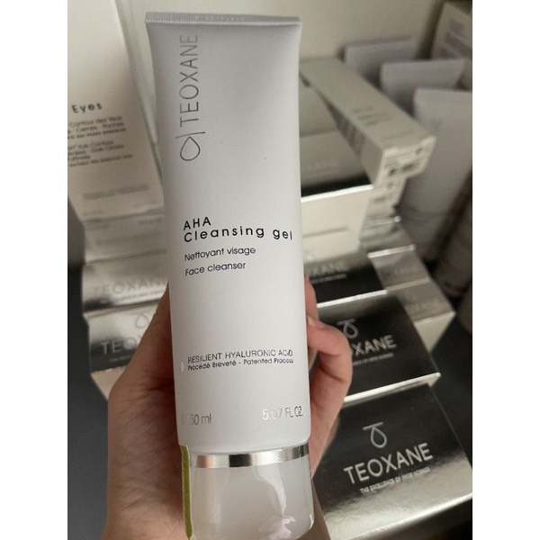 Teoxane AHA Cleansing Gel 150ml - Gel rửa mặt làm sạch sâu
