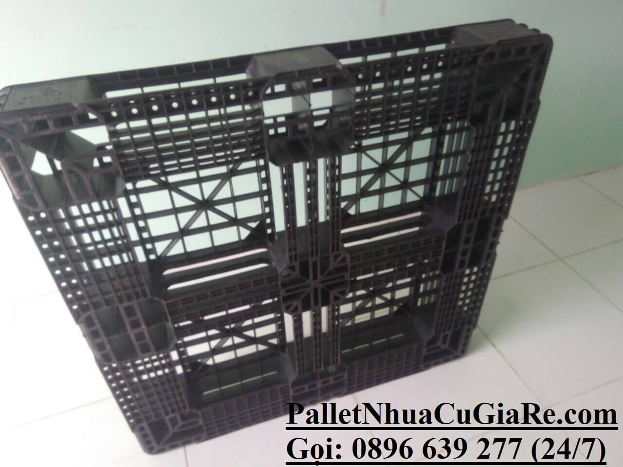 Xã thanh lý lô pallet nhựa cũ 1000x1000x120mm