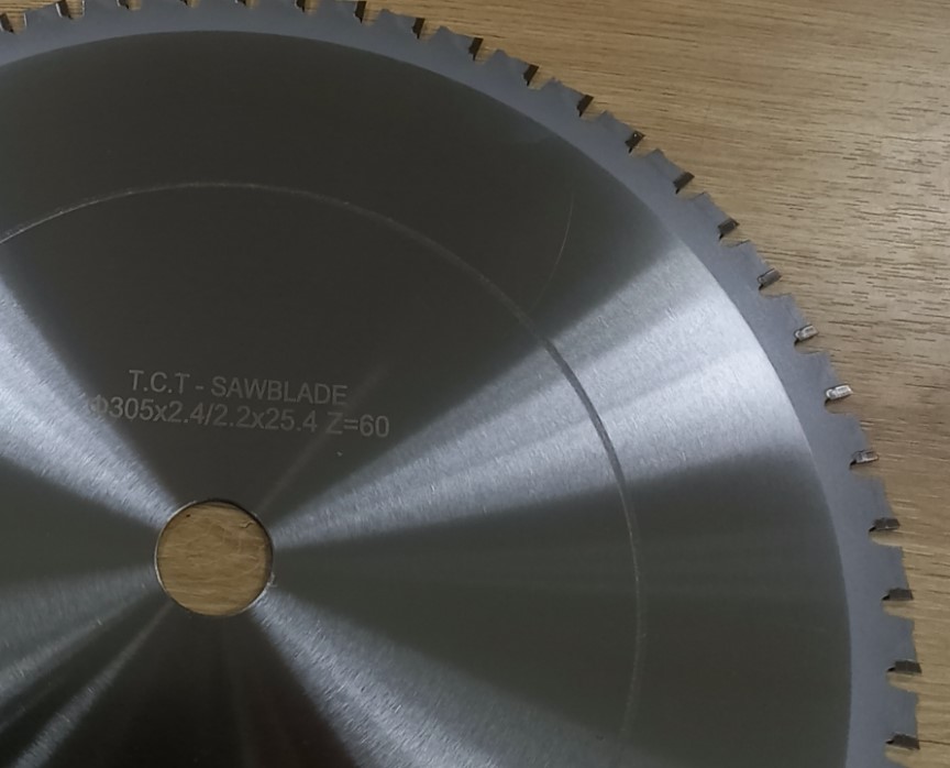 Lưỡi cắt - đĩa cắt sắt hợp kim tua chậm 30525.4*60t