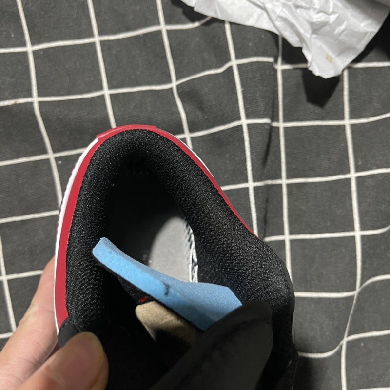 Giày Jordan 1 BLACK RED ,Giày JORDAN ĐỎ ĐEN bóng thấp cổ hàng đẹp siêu rẻ