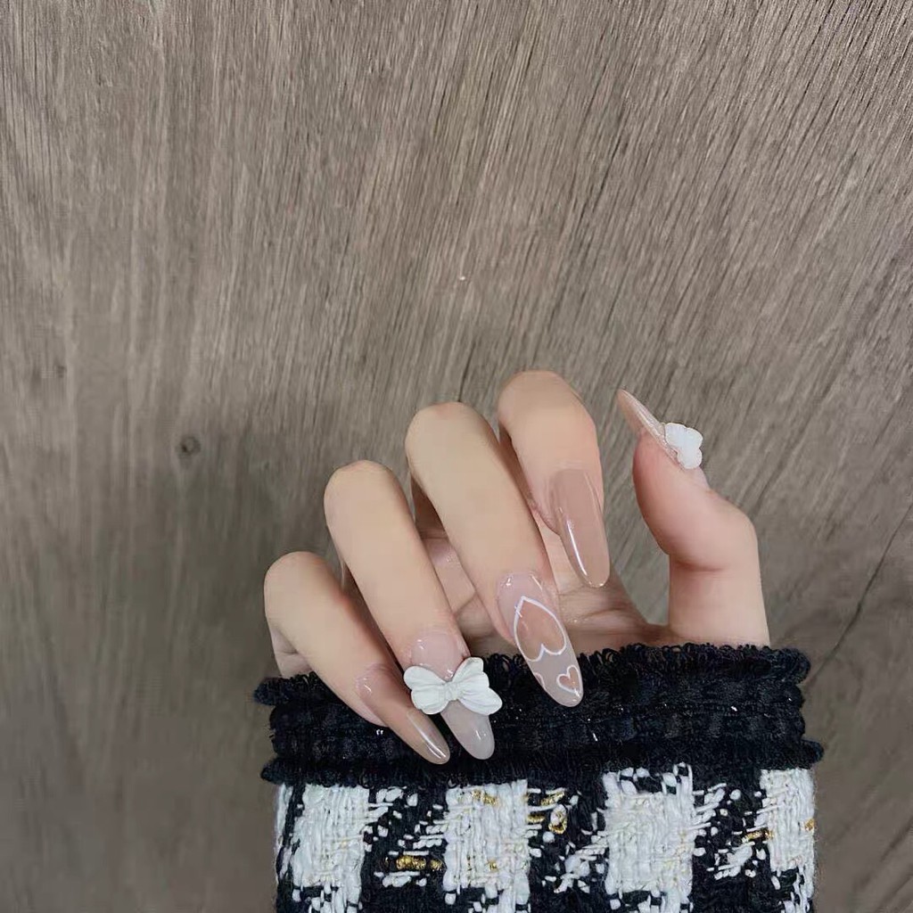 Nail box móng úp thiết kế , mẫu nail đẹp , móng tay giả đính chamr sang  trọng | Shopee Việt Nam