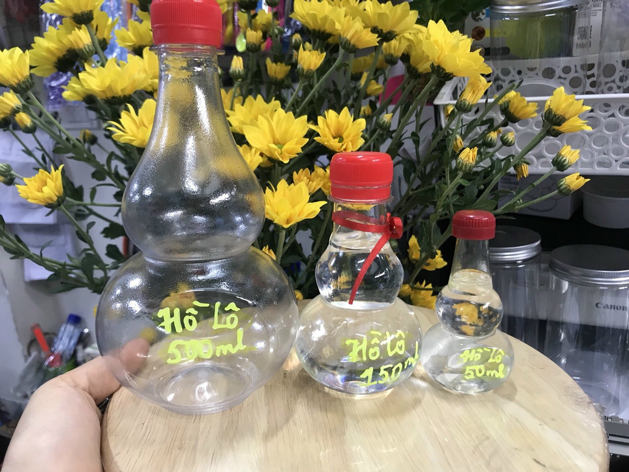 Chai nhựa dáng hồ lô 150ml , 500ml , 750ml nhựa việt nhật