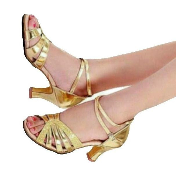 Giày khiêu vũ latin hở mũi mẫu mới gót 5 phân rất cao cấp