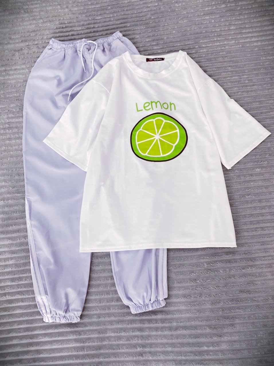 [HCM]Set đồ nữ thời trang cá tính gồm Quần Kaki và Áo thun Unisex cho mùa hè KA180