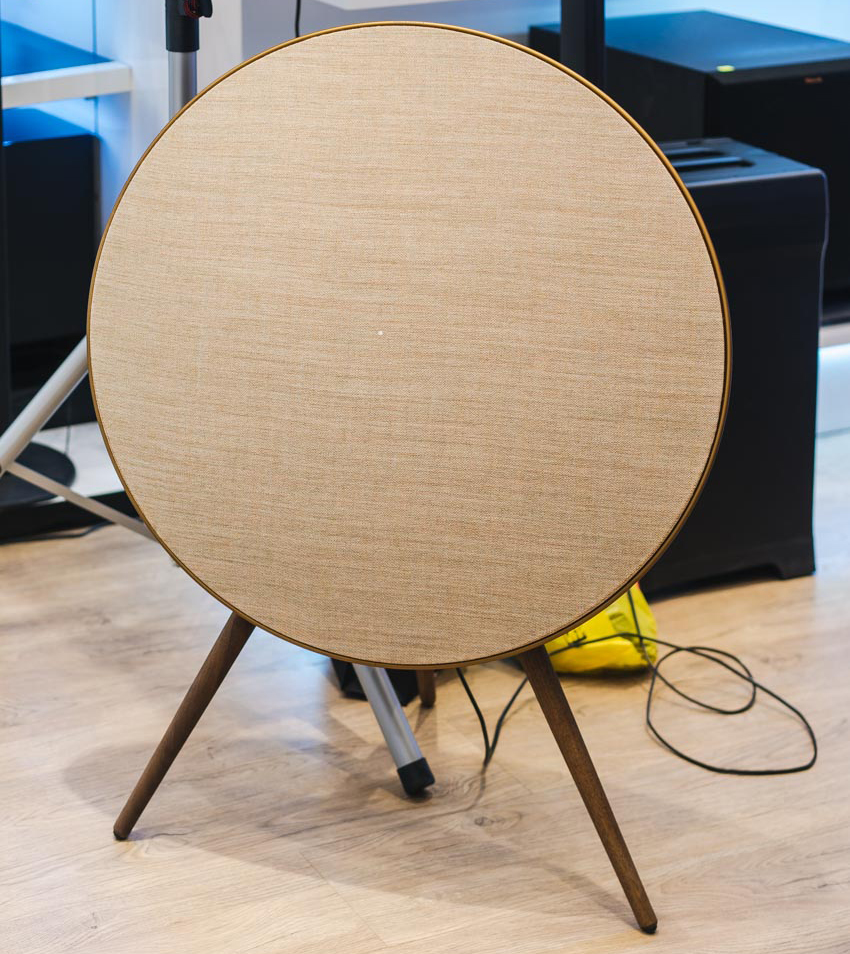 Loa b&o a9 mk4 se - hàng chính hãng - new 100%