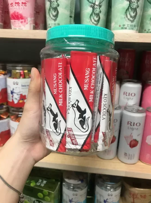 1 hủ 28 thanh socola chồn - 1 thời tuổi thơ