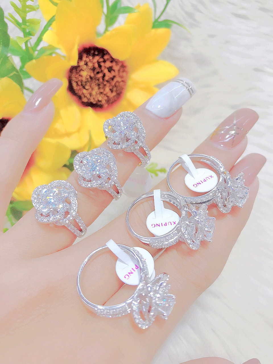 Nhẫn Nữ Bạch Kim Đính Xoàn Xoắn 0542308 - Mang đi chơi, đi tiệc rất đẹp - Tubi Cony - trang sức nữ, nhẫn nữ đẹp