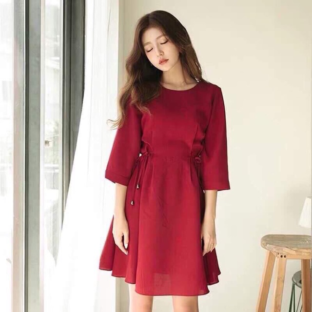 Đầm đỏ thắt dây eo ms68