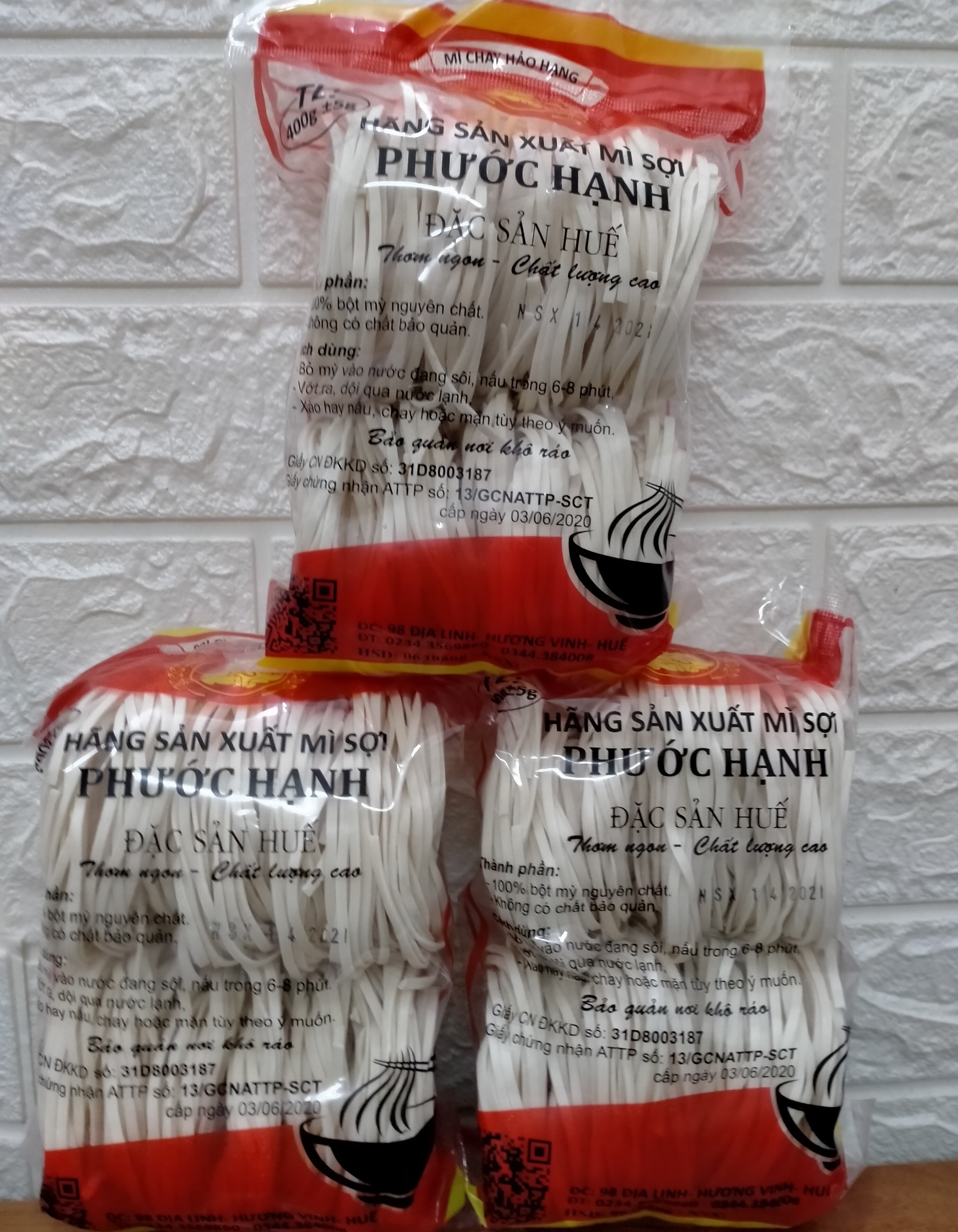 3 gói x 400g Mì vắt ( bánh canh khô ) Huế ( phước hạnh )