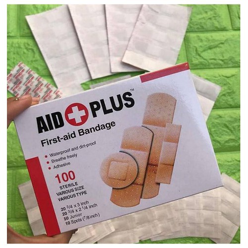 [HCM]BĂNG KEO CÁ NHÂN NHIỀU KÍCH CỠ - HỘP 100 MIẾNG BĂNG KEO CÁ NHÂN