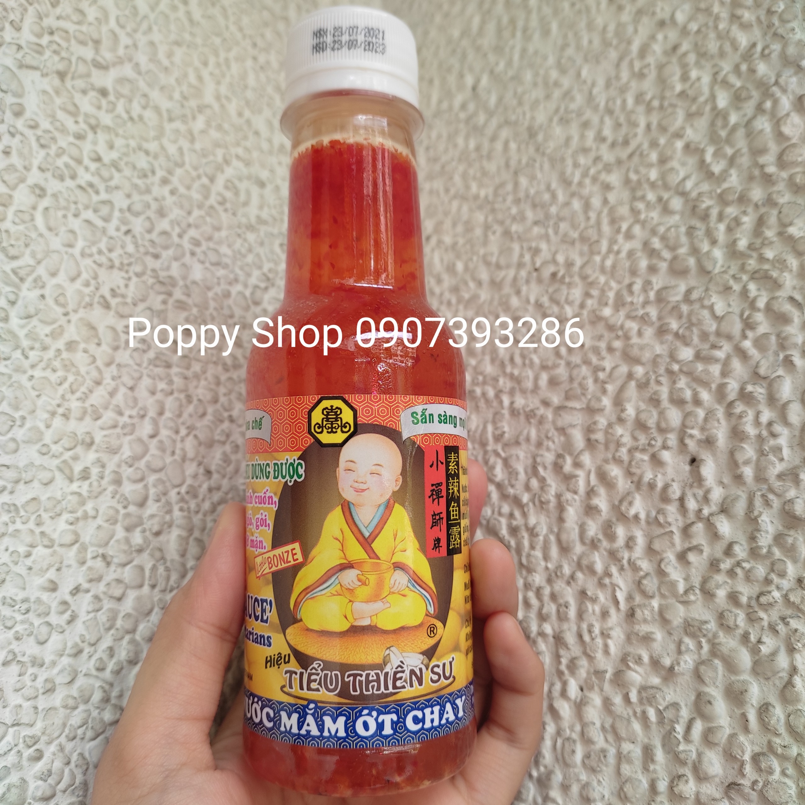 Chai Nước Mắm Ớt Chay Pha Sẵn Tiểu Thiền Sư Vegetarian Chilli Fish Sauce 180 ML