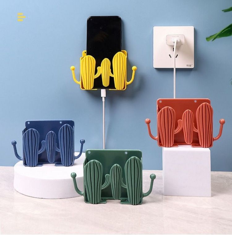 [HCM] Giá Đỡ Điện Thoại Dán Tường Hình Xương Rồng Kèm 2 Móc Treo Đồ, Giá Đỡ Để Sạc Điện Thoại, Remote, Điều Khiển Ổ Cắm Đa Năng Chất Nhựa Bền Đẹp Kèm Keo 2 Mặt