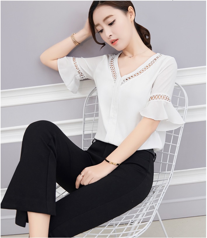 [HCM]Áo Kiểu Tay Loe Cổ Tim Phối Ren