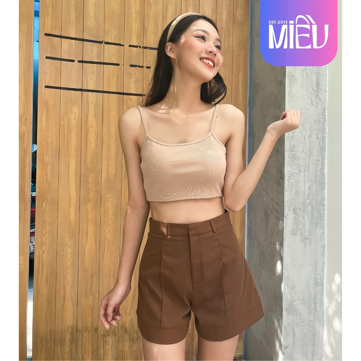 Áo croptop mùa hè Aya hai dây trẻ trung năng động Miều Est.2013
