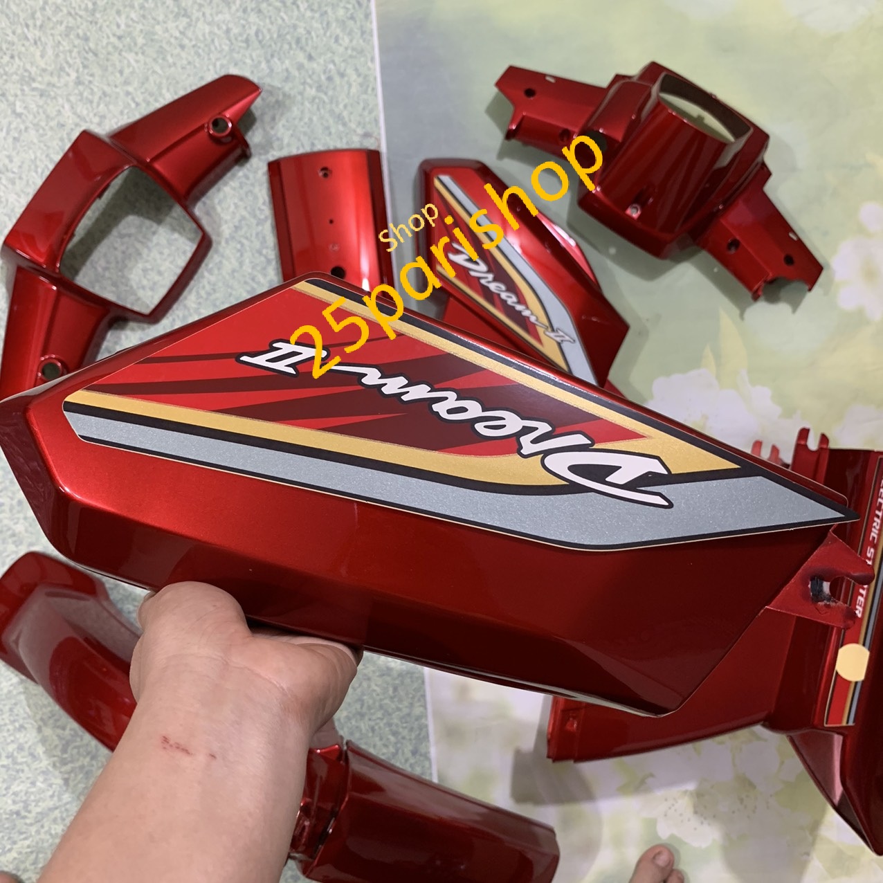 Dàn áo xe Dream II / việt / thái / dream honda,  màu ĐỎ  Canry / nhựa nguyên sinh cao cấp