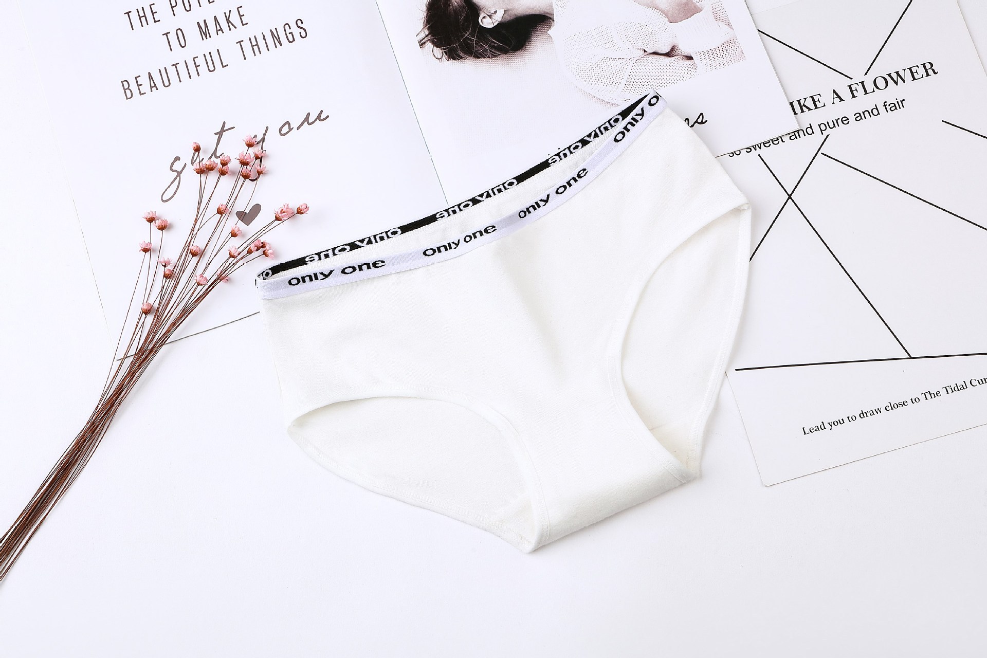 Quần lót cotton nữ oniy one đơn giản mà cá tính