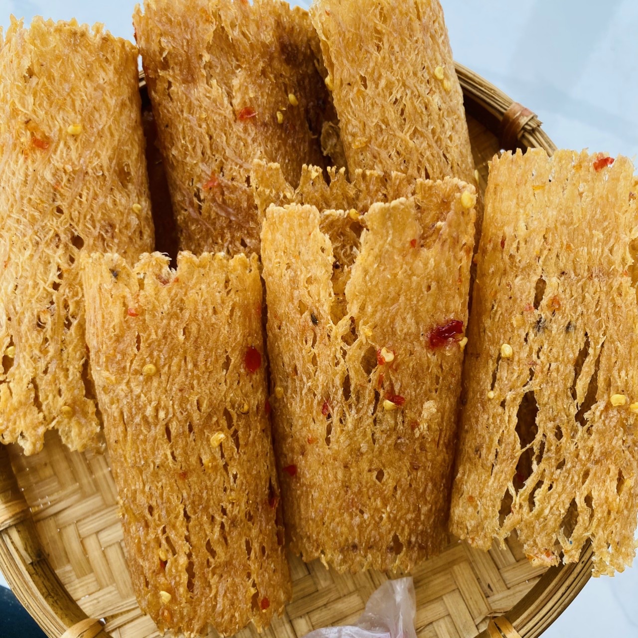 [HCM]MỰC NGUYÊN CON CÁN MỎNG TẨM VỊ -THƠM NGON HẤP DẪN ĂN NGON KHÓ CƯỠNG - LON PET 200GR (Shop Na Gà) Đồ ăn vặt