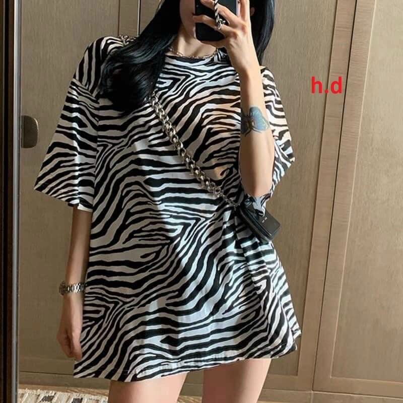 💋SIÊU PHẨM HOT💋 Áo Thun Nữ Ngắn Tay Họa Tiết Sọc Ngựa Vằn Thời Trang KI97