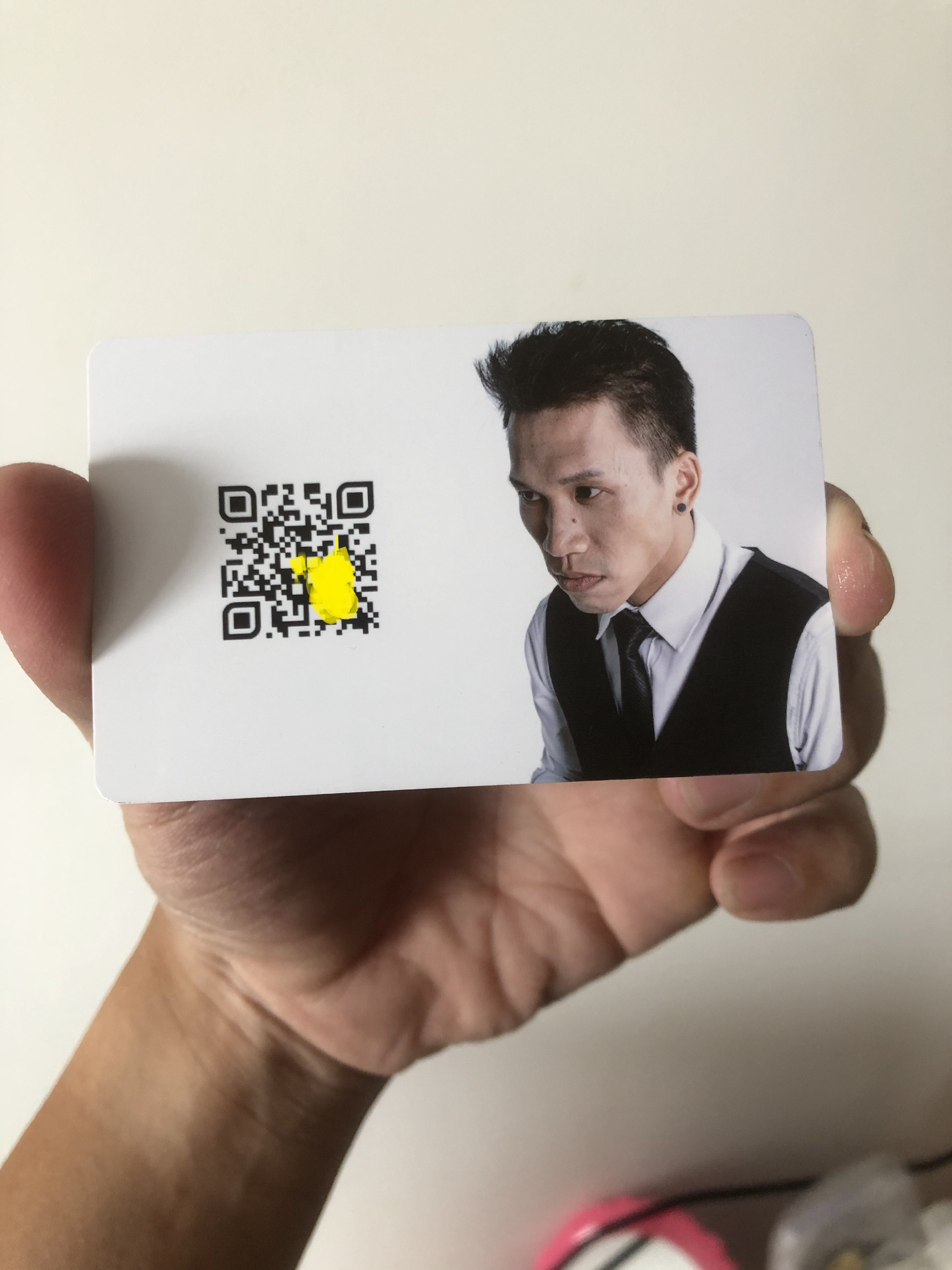 In thẻ cá nhân thông minh theo yêu cầu - In danh thiếp cá nhân theo yêu cầu