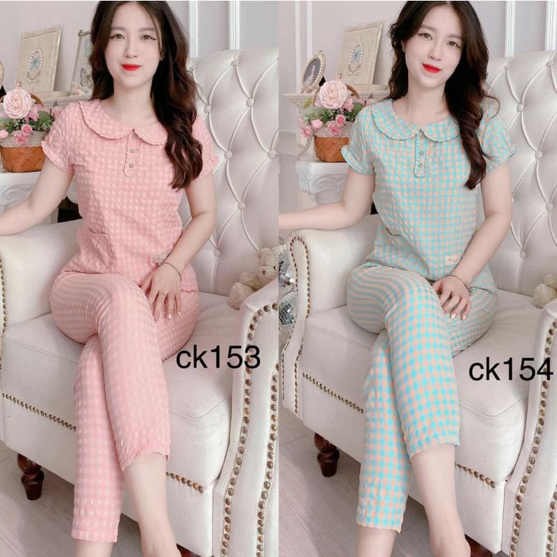 Quần áo nữ mặc nhà chất liệu thô kẻ lông mềm mẫu tay cộc quần dài họa tiết kẻ caro