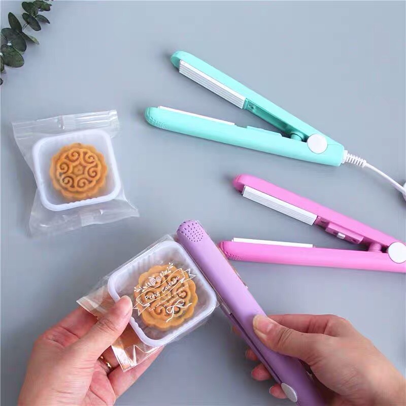 Cây kẹp hàn miệng túi gói bánh kẹo mini cầm tay