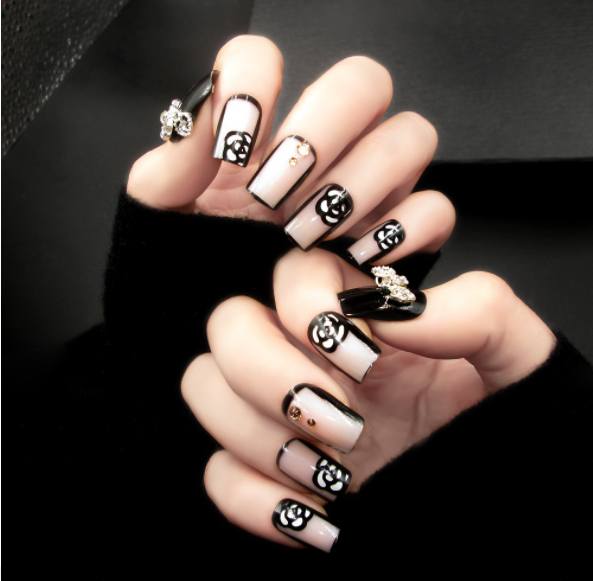 Hộp 24 Móng tay giả A33 ( Tặng kèm keo dán móng )