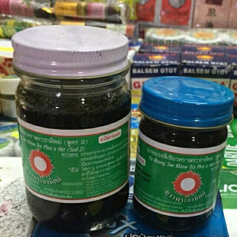 Dầu cù là đen thái lan