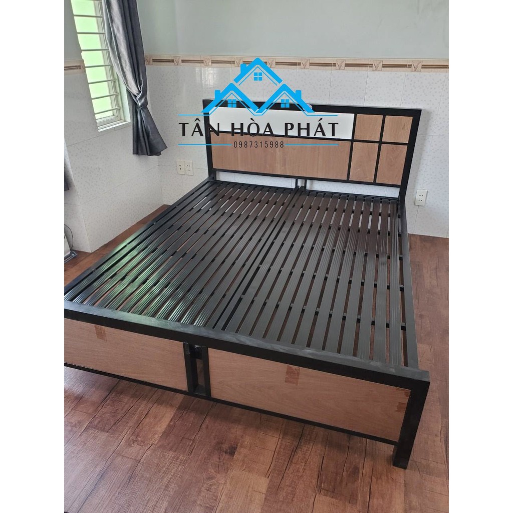 Giường sắt kết hợp gỗ kích thước 1m8x2m, sắt hộp cap cấp dễ tháo ráp di chuyển, sơn tĩnh điện bền đẹp miễn phí giao hàng, lắp ráp tận nơi tại Hồ Chí Minh, xưởng nhà bao giá tốt