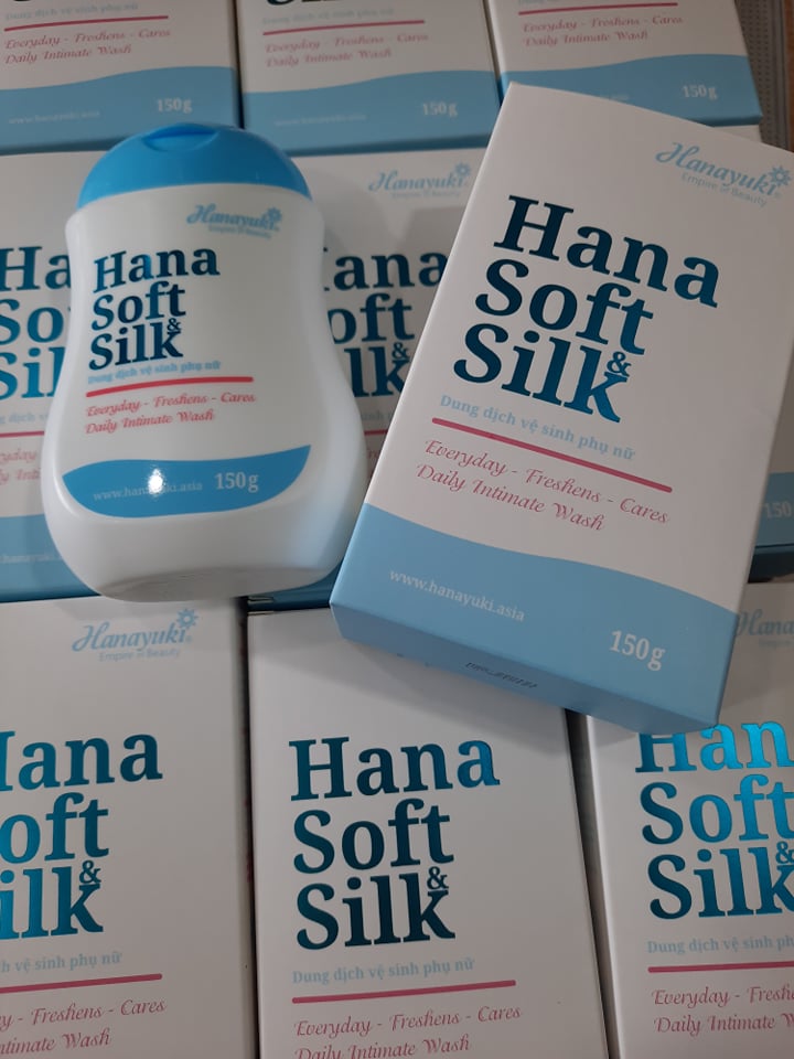 Dung dịch vệ sinh phụ nữ HANA