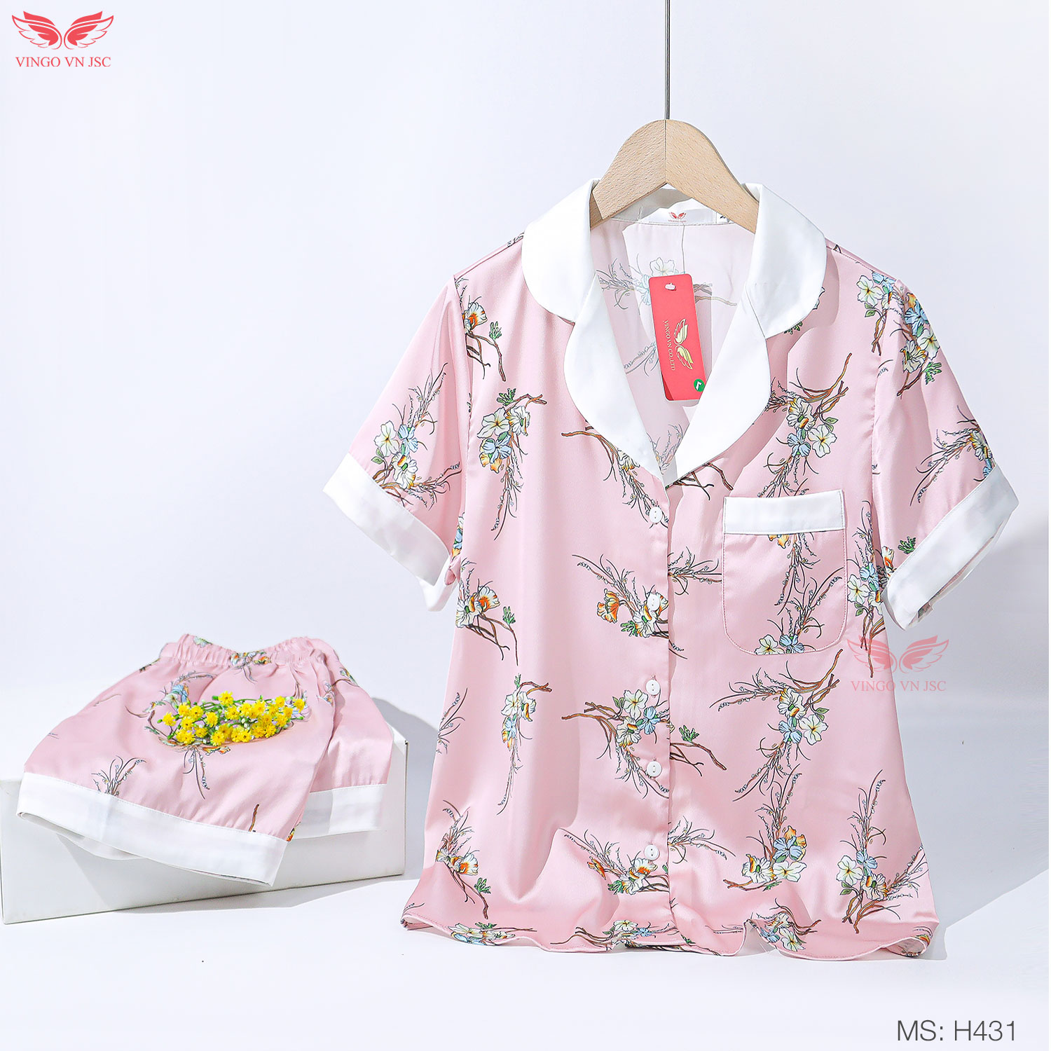 Đồ nữ pijama mặc nhà lụa Pháp Vingo tay ngắn quần cộc TCQC H431 VNGO